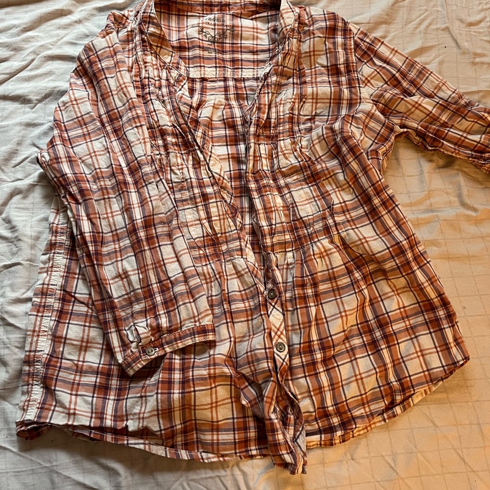 3/4 sleeve button up